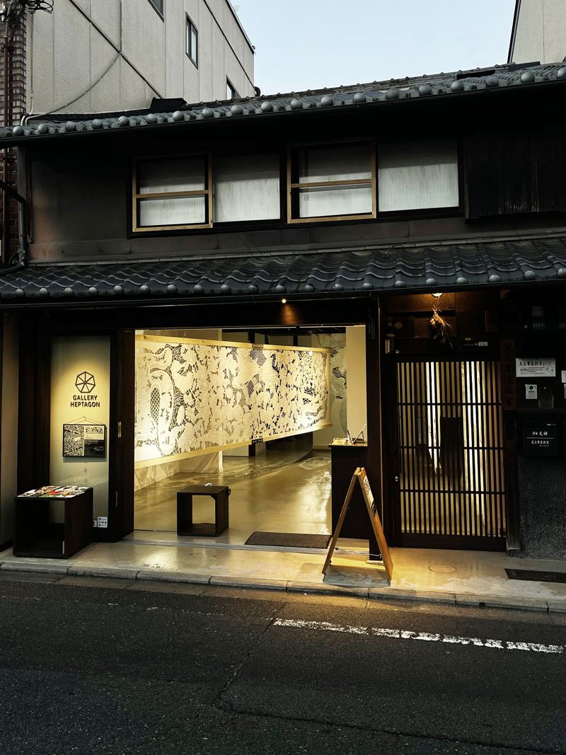 DEKA HAYASHI MASAHIKO Exhibition / Kyoto JAPANギャラリー ヘプタゴン / GALLERY HEPTAGON<hr>2020.11.16(月) - 23(月) 12時 - 18時休廊日：11/19(木)【ギャラリー住所】〒602-8175京都市上京区 下立売通 智恵光院西入 中村町523